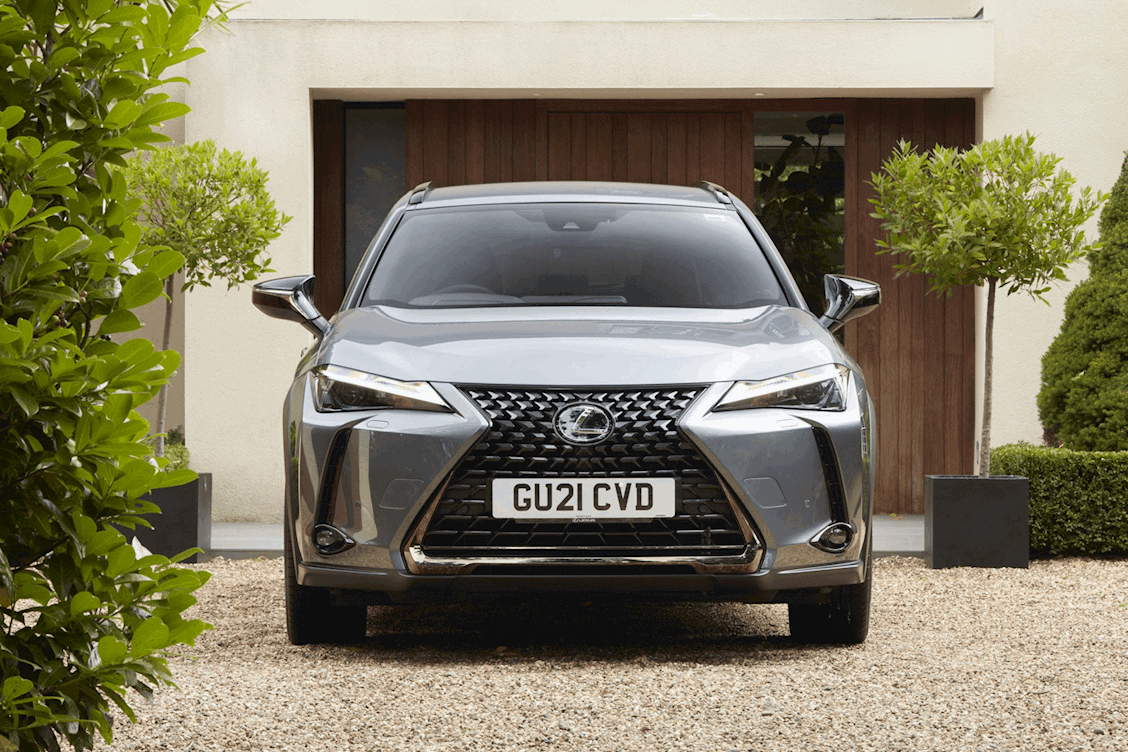 Lexus UX 250h in platinum and front view