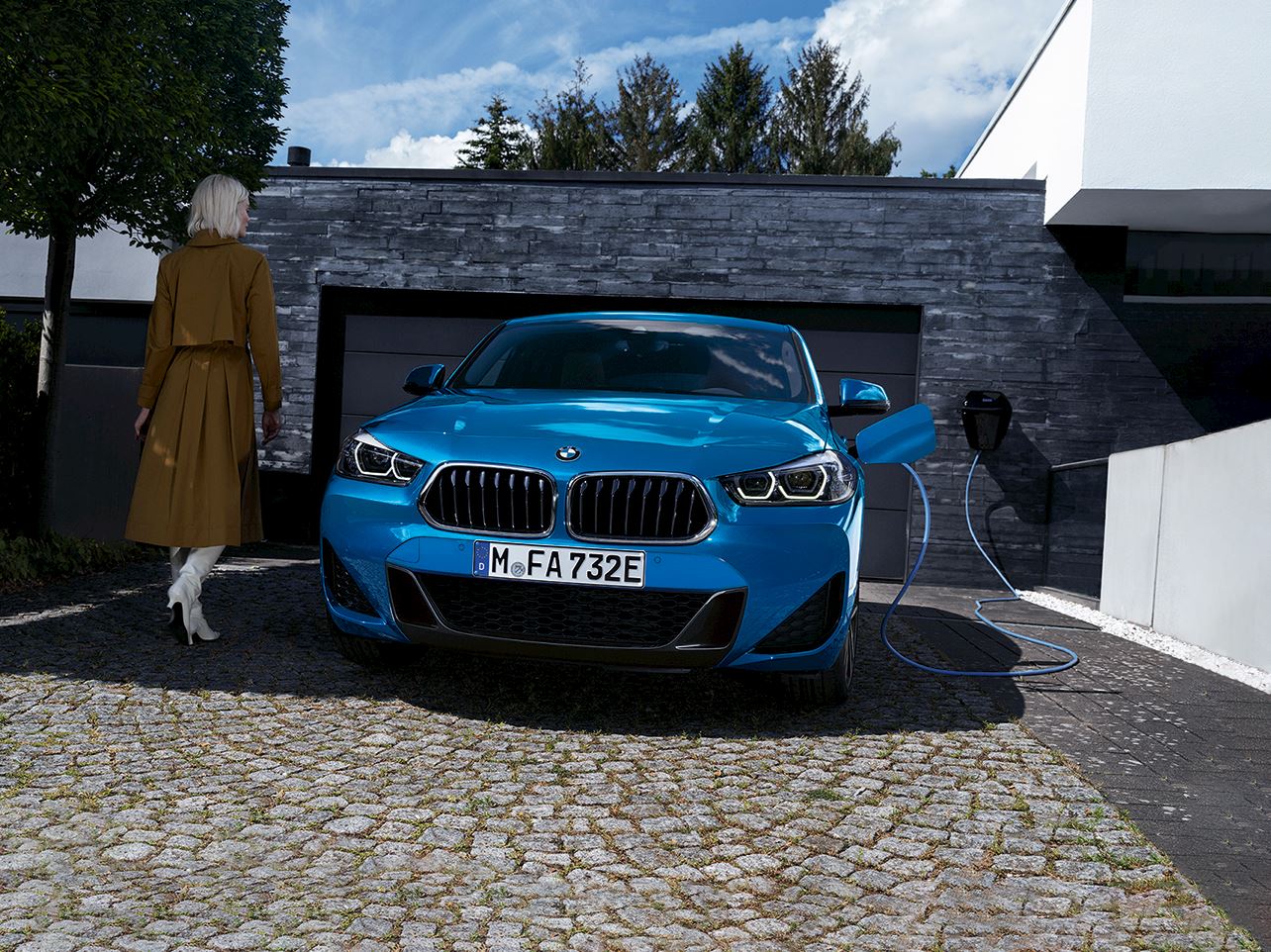 Blue BMW x2 vehicle